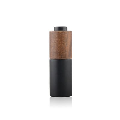Neue entwickelte hölzerne Bambuskappe ringsum dunkle Violet Glass Bottle mit Lotionspumpe